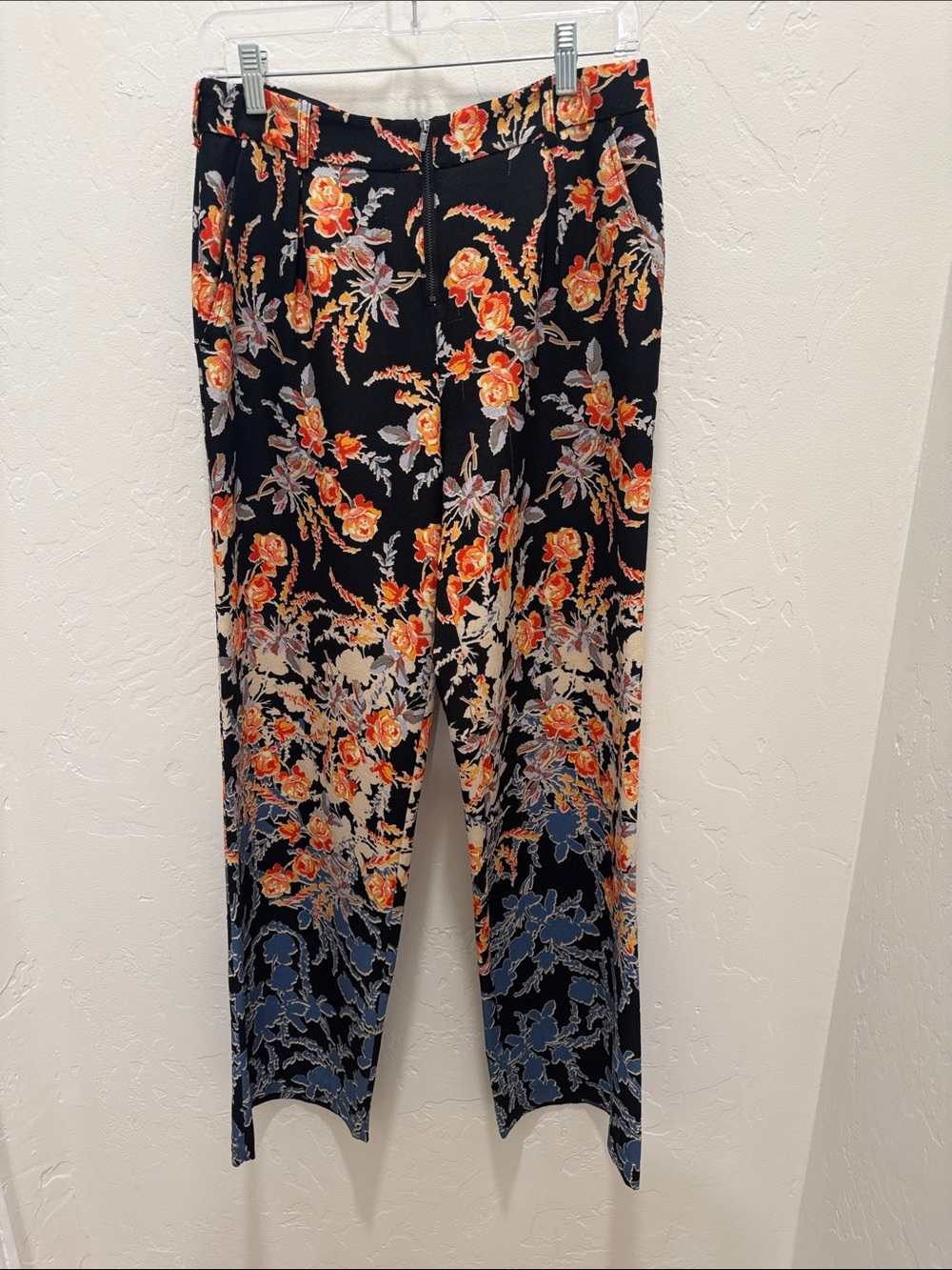BCBGMAXAZRIA Runway Floral Jacquard Trousers Size Small